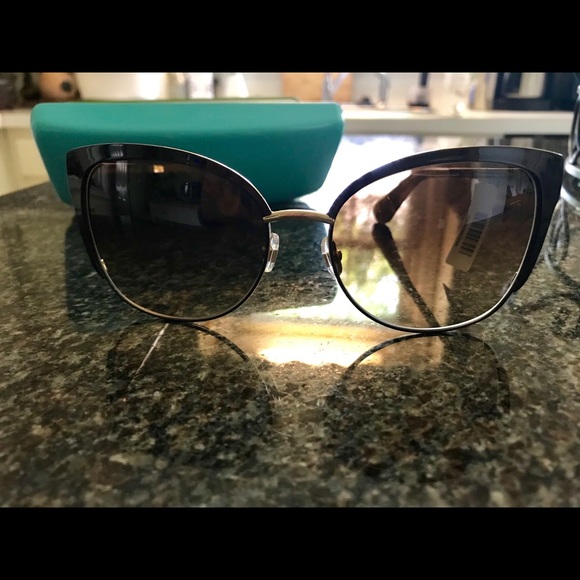 Brand new Kate Spade sunglasses main image 4